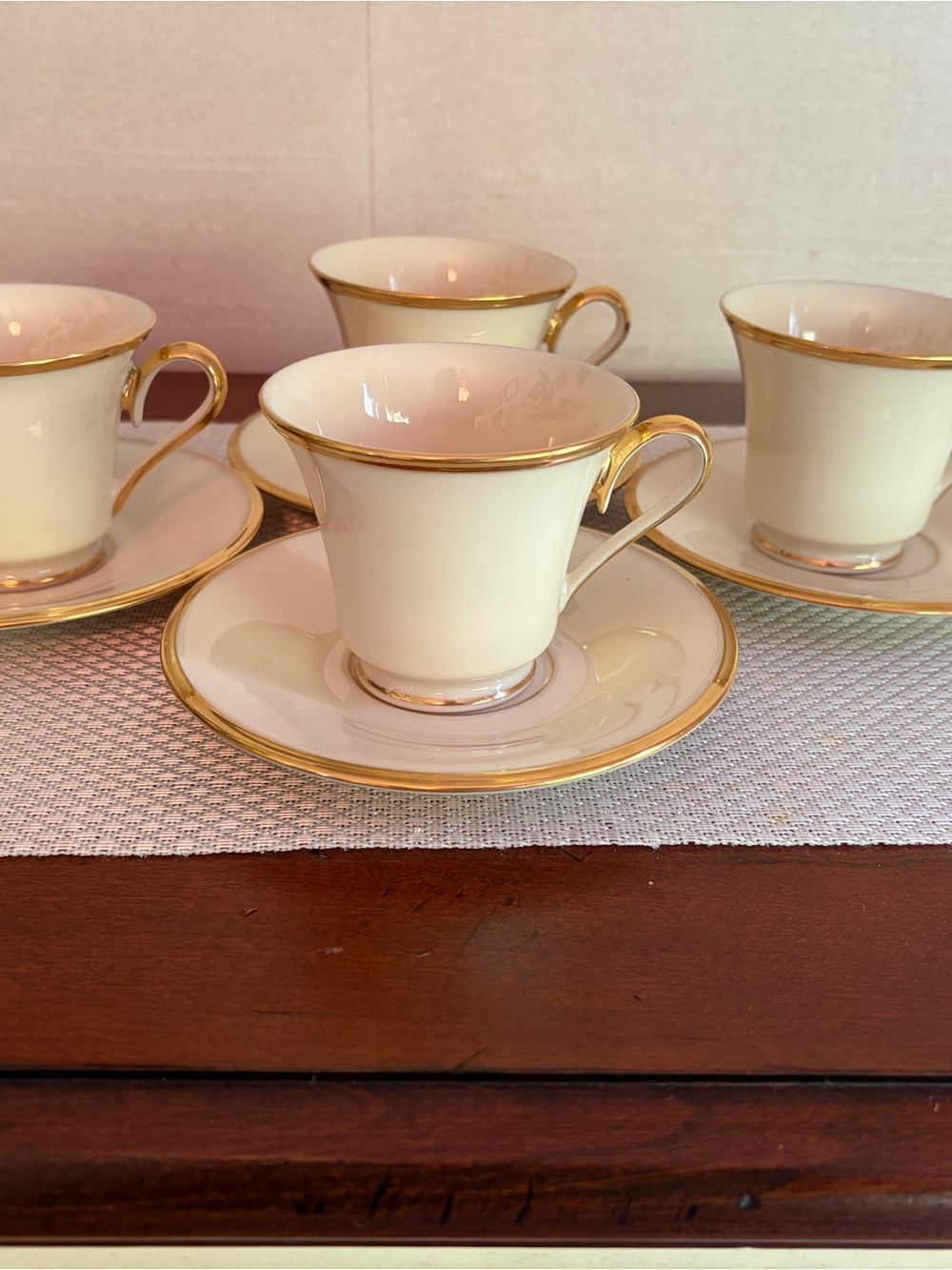 Lenox ETERNAL set of 4 Teacups and Saucers, Ivory, gold band, Wedding formal